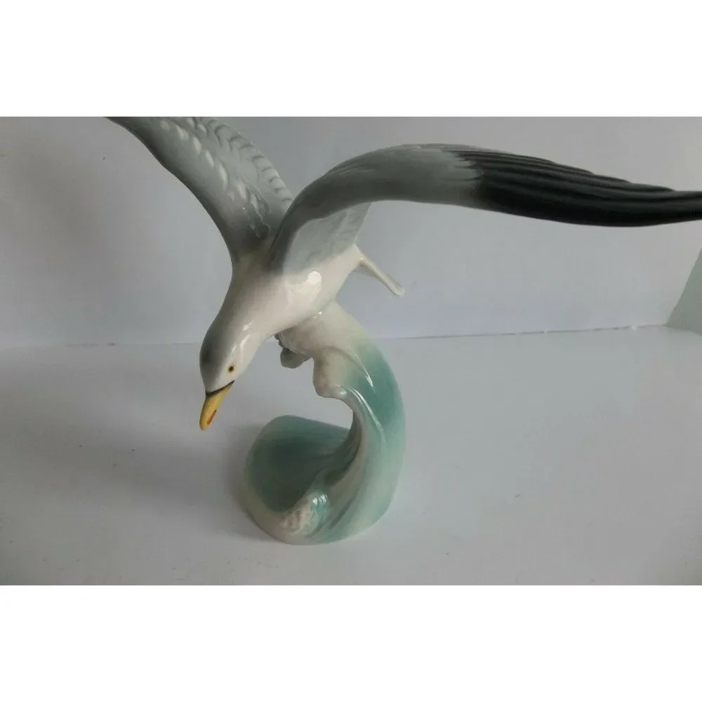 Goebel West Germany Silver Gull Mcm figurine